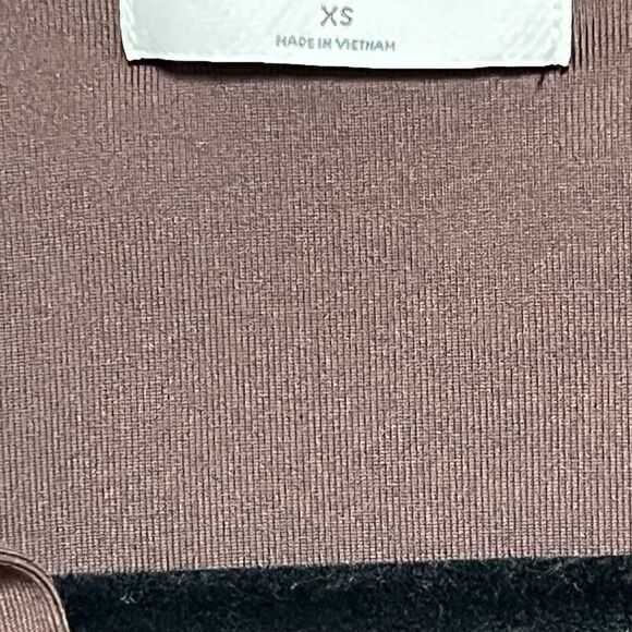 New Aritzia Babaton Sculpt knit Mocha Brown Sleeveless Polo Dress Sz XS - Picture 11 of 11